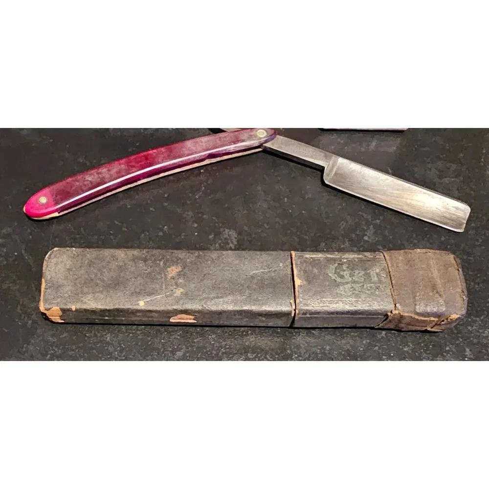 Vintage Shaving Tools: Shaving Brush and‎ Straight Razor